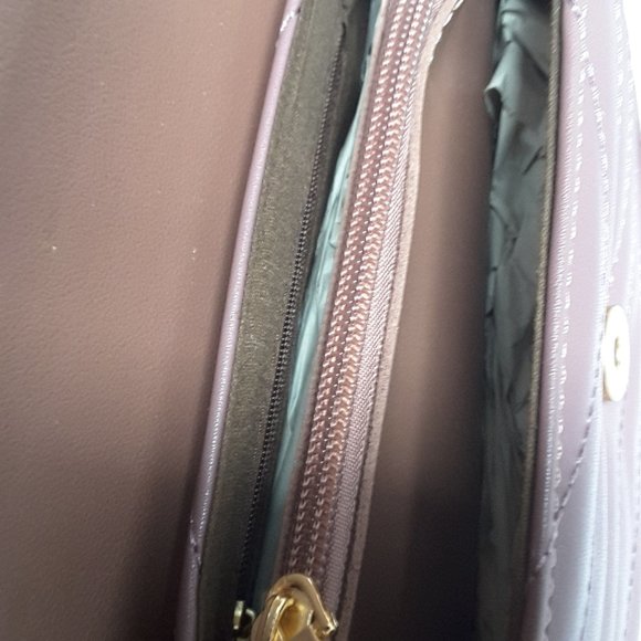 FAUX LEATHER CROSSBODY PURSE - Picture 7 of 7